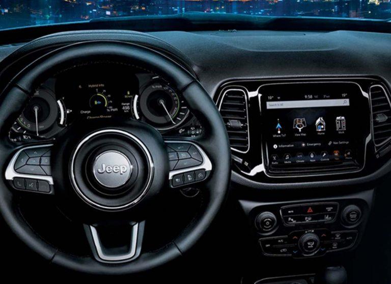 interior jeep compass