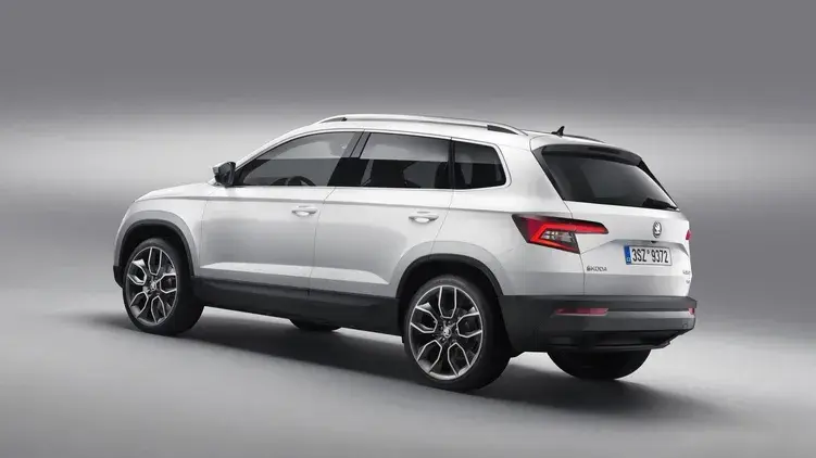 Renting Skoda Karoq: oferta de renting del Skoda Karoq para particulares, autónomos y empresas