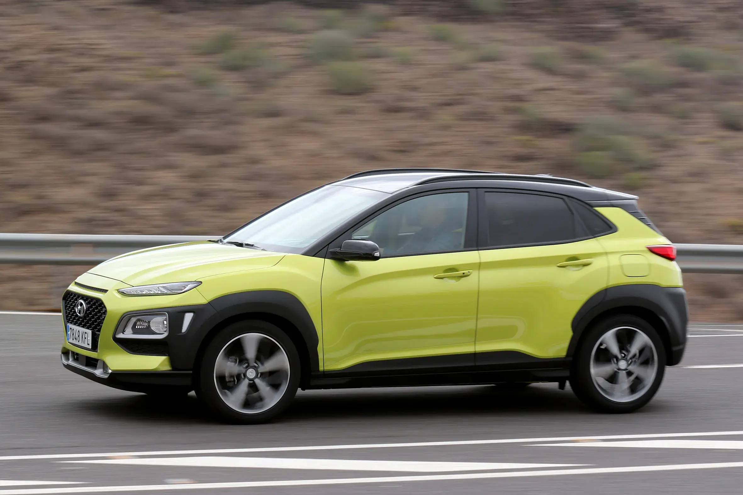 Renting Hyundai Kona: oferta de renting del Hyundai Kona para particulares, autónomos y empresas. Renting Hyundai Kona barato