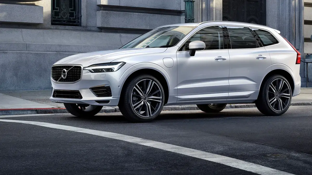 Renting Volvo XC60: oferta de renting del Volvo XC60 para particulares, autónomos y empresas. Renting Volvo XC60 barato