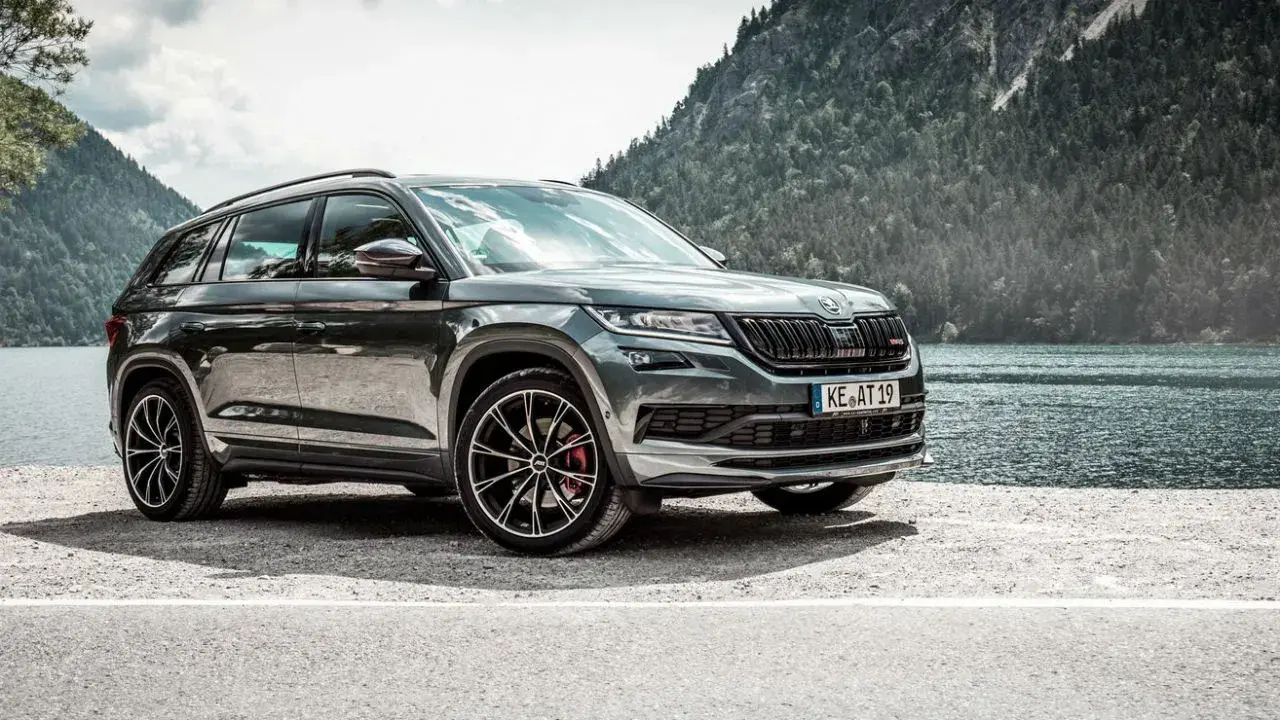 Renting Skoda Kodiaq: oferta de renting del Skoda Kodiaq para particulares, autónomos y empresas. Renting Skoda Kodiaq barato