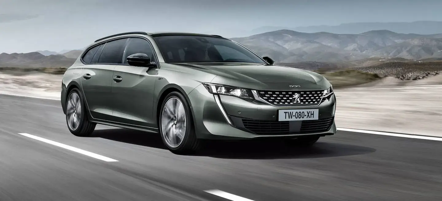 Renting Peugeot 508: oferta de renting del Peugeot 508 para particulares, autónomos y empresas. Renting Peugeot 508 barato
