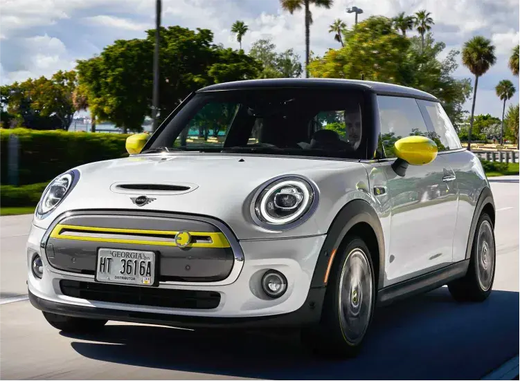 Renting Mini Cooper: oferta de renting del Mini Cooper para particulares, autónomos y empresas