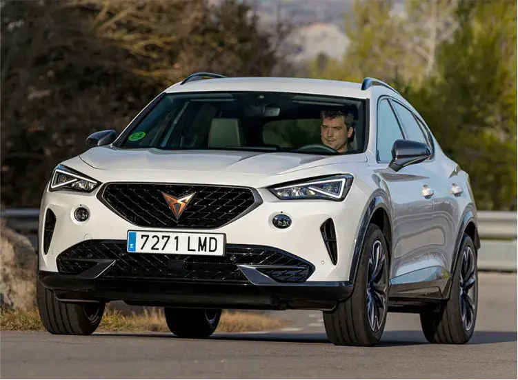 Renting Cupra Formentor: oferta de renting del Cupra Formentor para particulares, autónomos y empresas