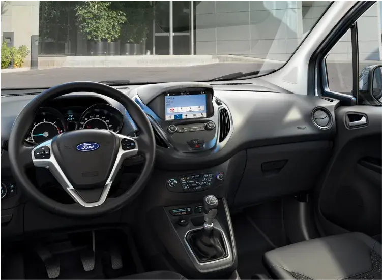 Renting Ford Transit Courier Van: oferta de renting del Ford Transit Courier Van para particulares, autónomos y empresas