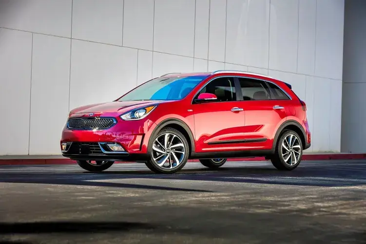 Renting KIA Niro: oferta de renting del KIA Niro para particulares, autónomos y empresas